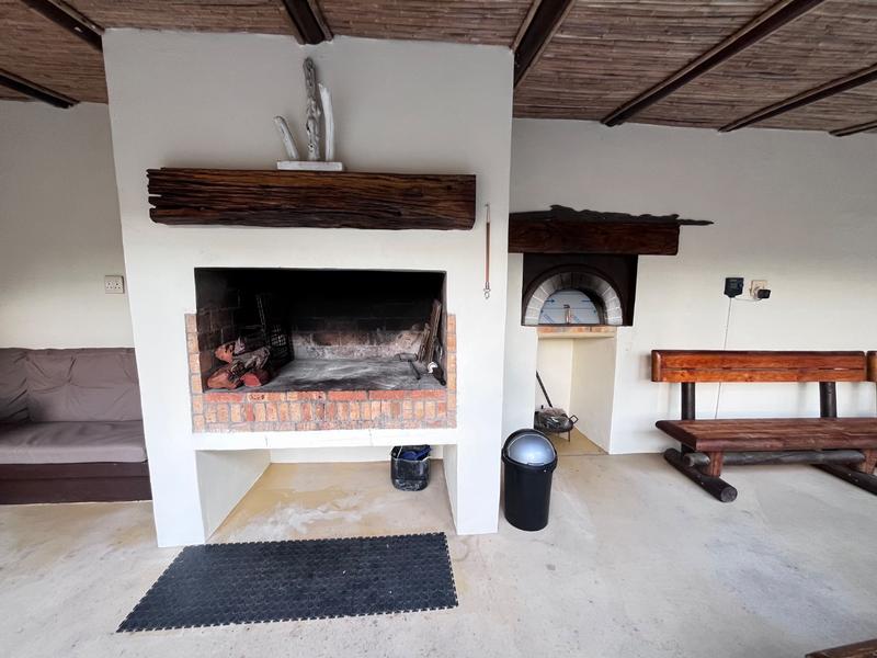 4 Bedroom Property for Sale in Dwarskersbos Western Cape
